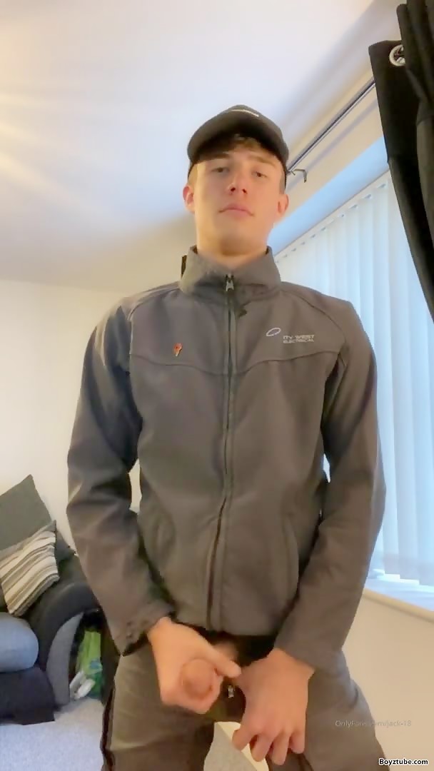 Hung stud jacking off